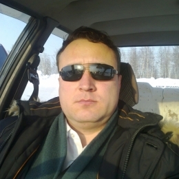 Парень ищет девушку в Магнитогорске для секса без обязательств